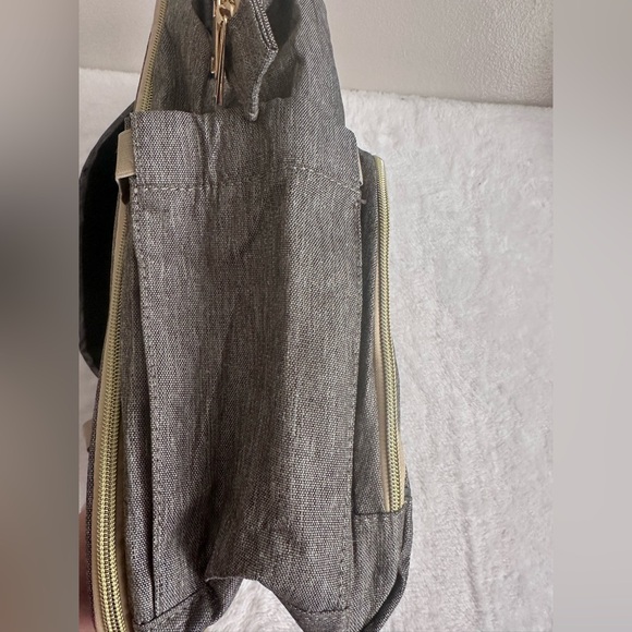 Happy Luoka brand Grey Multi-Function Diaper Bag Backpack - Picture 7 of 9